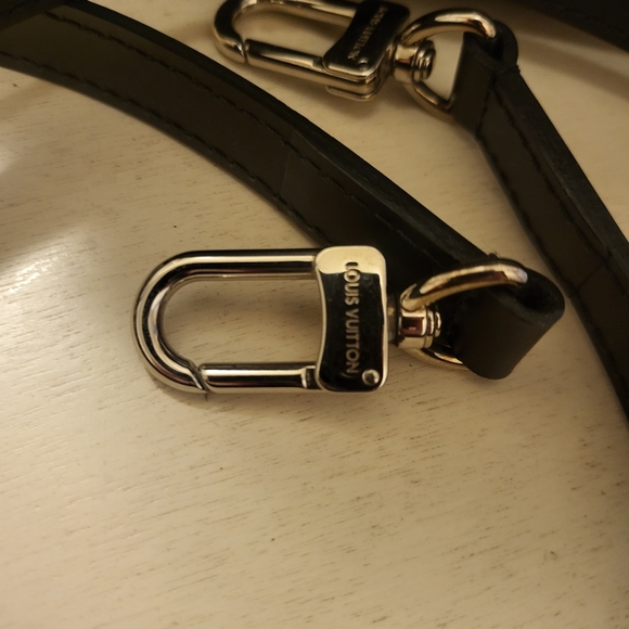 Authentic lv cluny bb - Picture 3 of 11